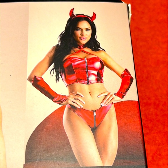 NIB SEXY Costume Set - Picture 1 of 11